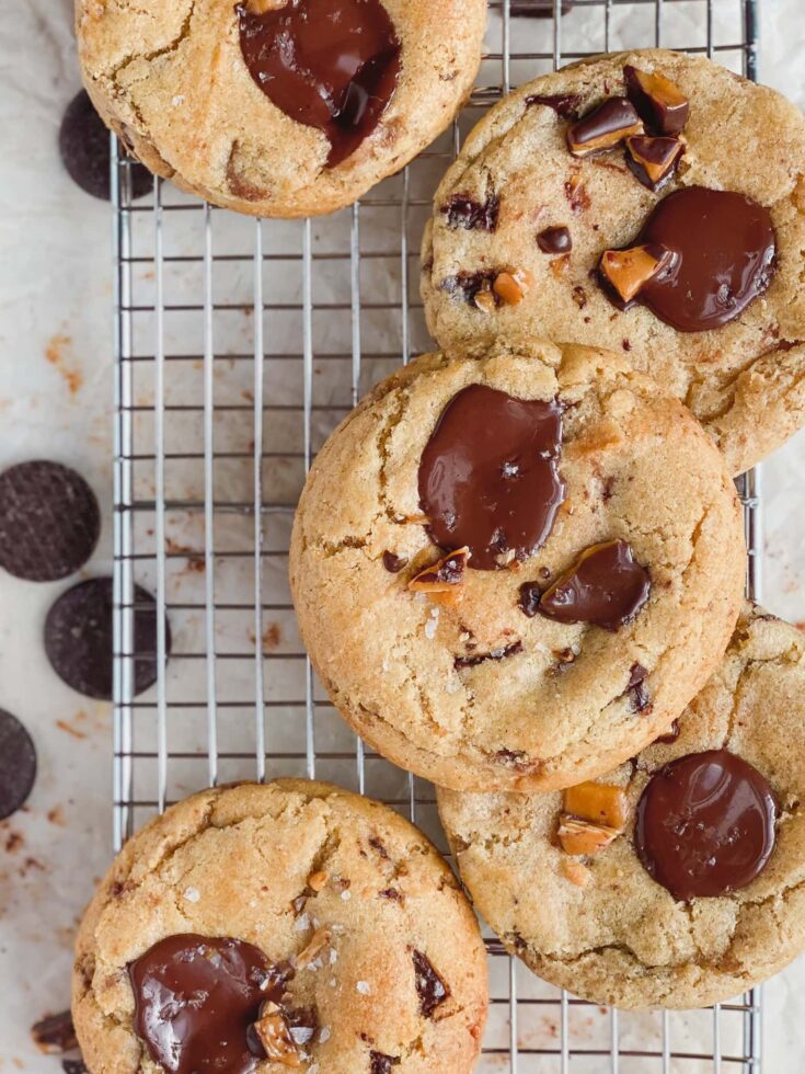 Fan-Favorite Peanut Butter Chocolate Chip Cookies - Sally's Baking