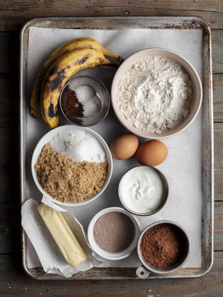 Ingredients to make gluten free chocolate banana bread