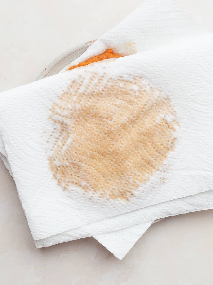pumpkin puree topped with paper towels